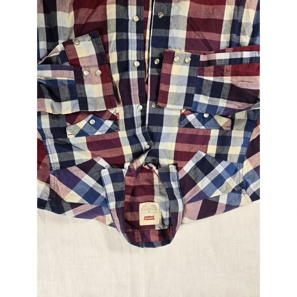 Levi's Shirt Mens Medium Red Blue Plaid Western Pearl Snap Long Sleeve Casual